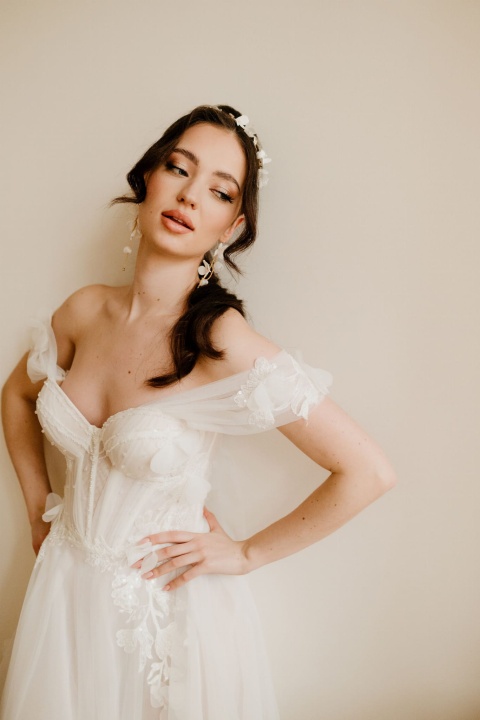 kolczyki ślubne kwiaty