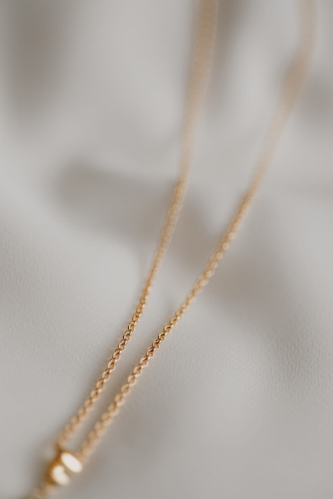 naszyjnik ślubny kryształki złoty