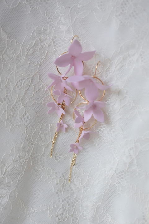 kolczyki Helen Petite z kwiatami lila róż