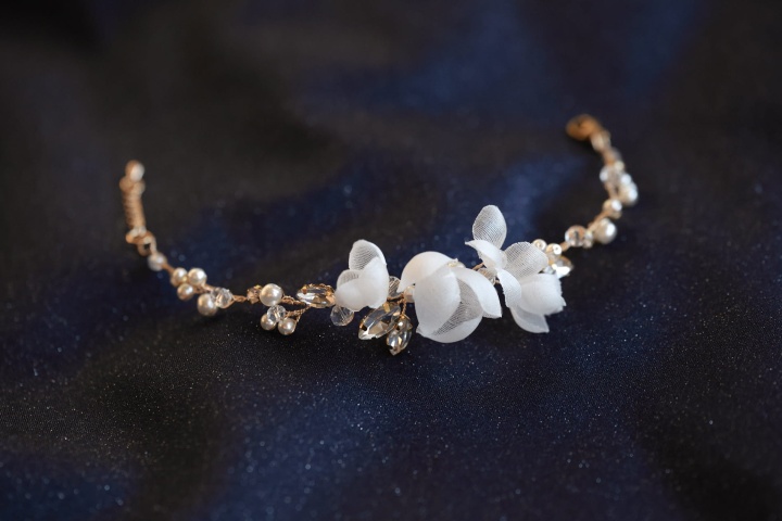 bransoletka ślubna z perłami