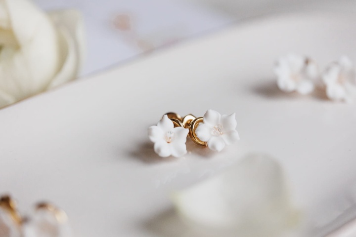 mila_kol_zł1_ostre końce1.jpg