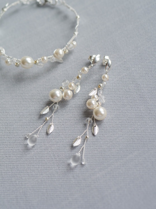 biżuteria ślubna z perłami