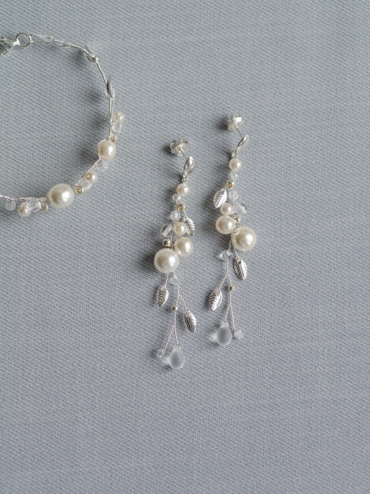 biżuteria ślubna z perłami