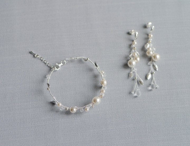 biżuteria ślubna z perłami