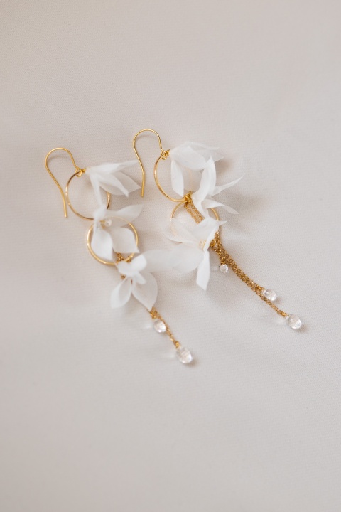 helen-mist-zlote-kolczyki_mn1