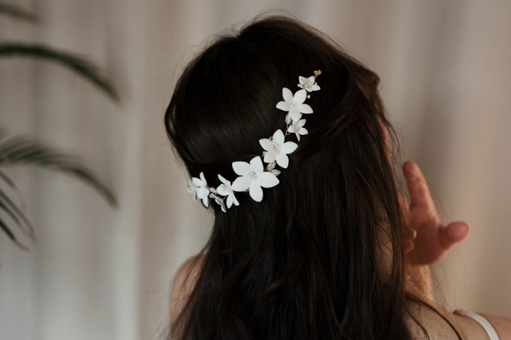kwiatowa gałązka do włosów ozdoba