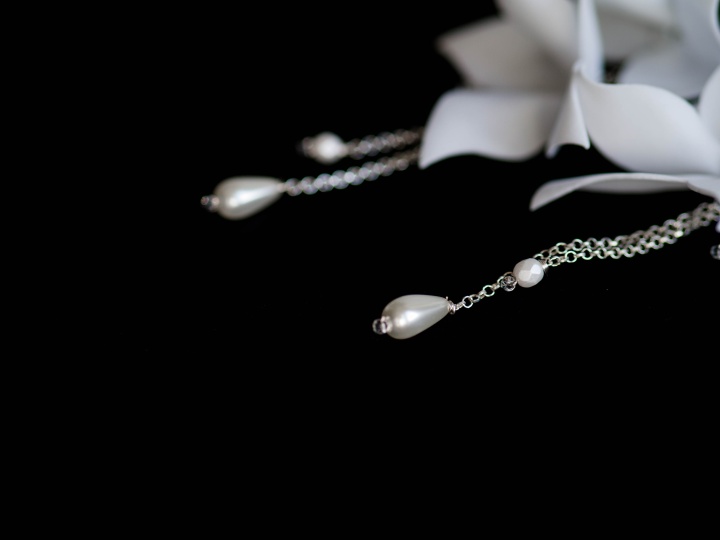 kolczyki ślubne kwiaty