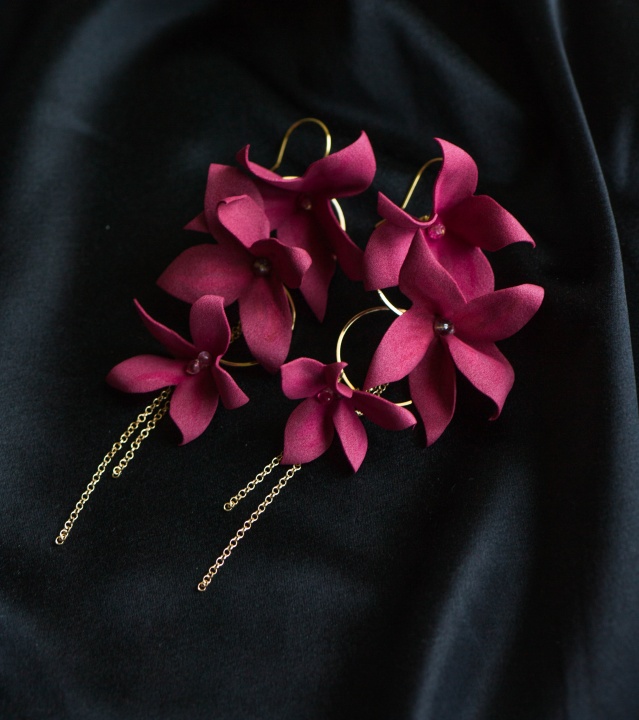 kolczyki ślubne bordowe kwiaty