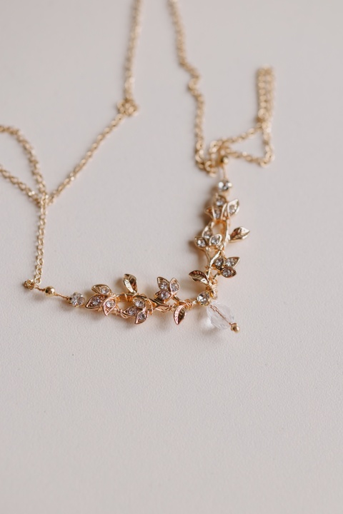 złoty naszyjnik ślubny