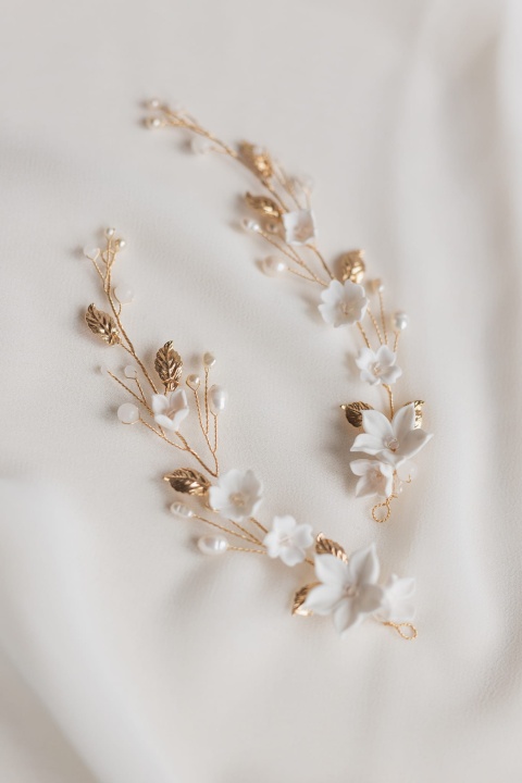 ozdoba do włosów ślubna z kwiatami ZŁOTO