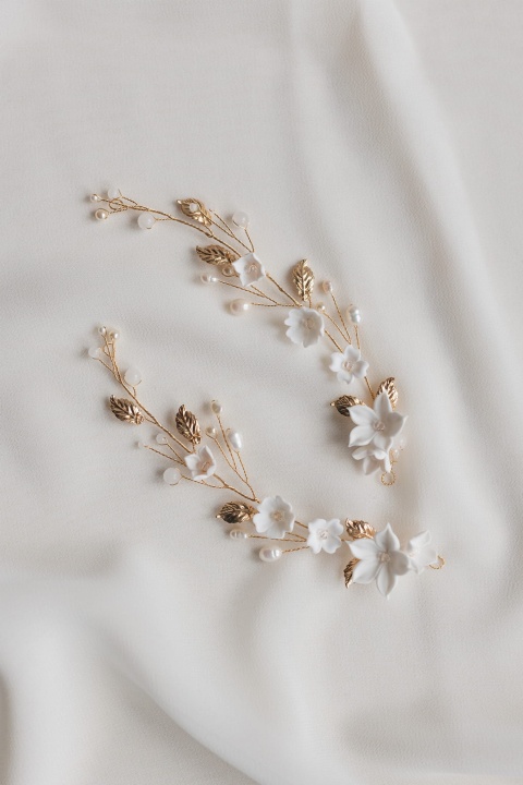 ozdoba do włosów ślubna z kwiatami ZŁOTO